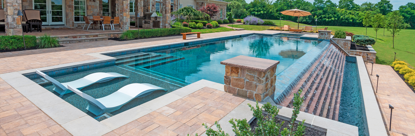 Seasonal World We Build Backyards!